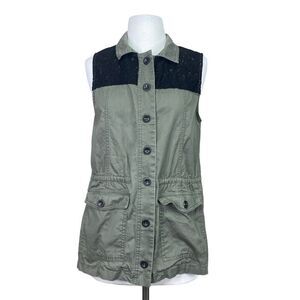 Maurices Green Vest Lace Shoulder Medium